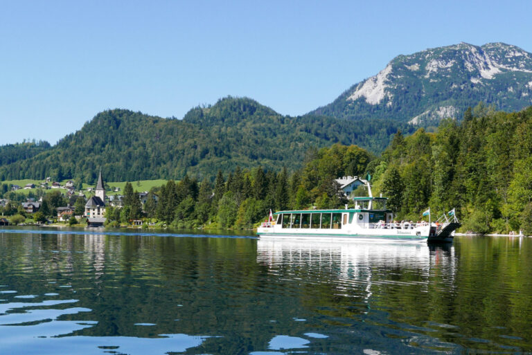 Schiffsrundfahrt auf dem Naturjuwel Altausseer See | Altaussee-Schifffahrt